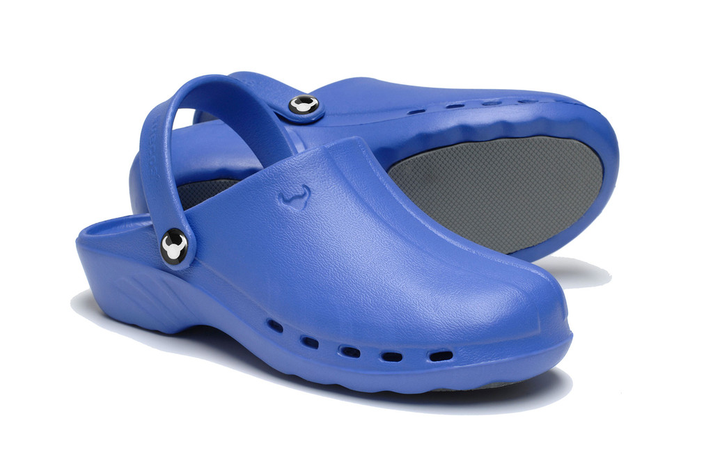 Zoccoli medicali Oden Blu di Suecos® Calzature sanitarie ergonomiche, certificate ed antiscivolo